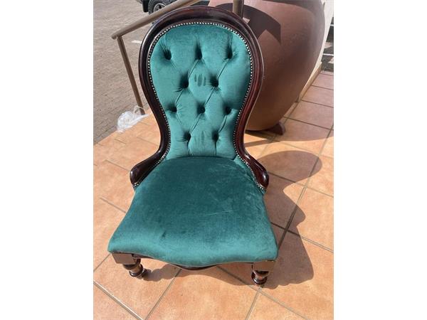 ~/upload/Lots/43823/eu7gep3z33zd4/LOT 051A   Victorian mahogany spoon-back  chair_t600x450.jpg